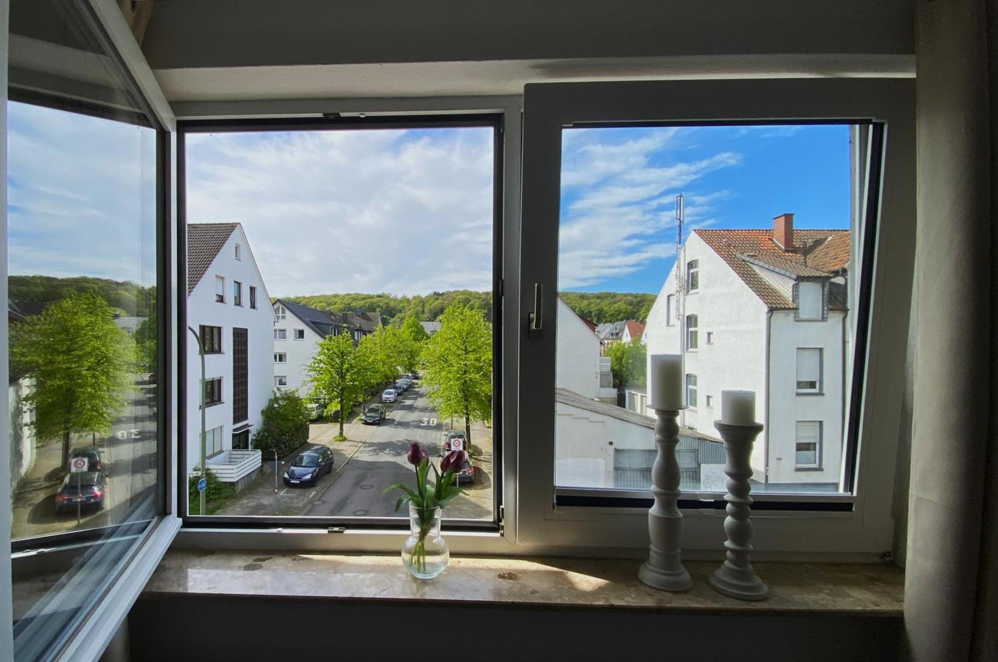 Schoelerberg Apartment Mit Tiefgaragenparkplatz Und Kingsize-Bett Osnabrueck Luaran gambar